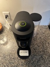 Cafeteira e máquina de café expresso Nespresso VertuoPlus comprar usado  Enviando para Brazil