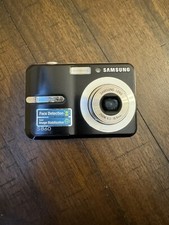 Câmera Digital Samsung S860 8.1 MP Preta LEIA Peças/Reparo * Não Liga E, usado comprar usado Câmera Digital Samsung S860 8.1 MP Preta LEIA Peças/Reparo * Não Liga E, usado comprar usado  Enviando para Brazil
