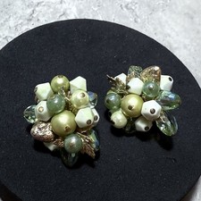 Vintage green bead for sale  BRIDGEND