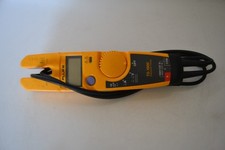 Messgerät multimeter fluke gebraucht kaufen  Ritterhude