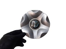 Używany, Alfa Romeo Mito 2011 Osłona piasty koła Pokrywa obręczy Oryginalna 50512635 LCM3014 na sprzedaż  PL