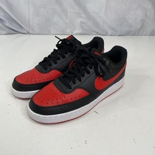 Size 9.5 nike for sale  Lancaster