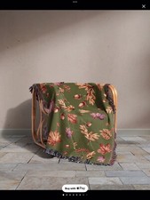 Elegant beautiful pattern for sale  ROYSTON