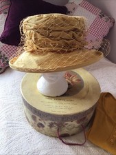 Mad hatters gold for sale  LOUGHBOROUGH