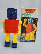 Tin toy plastic usato  Ton