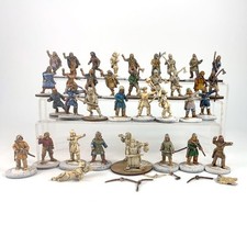 X36 saga figures d'occasion  Expédié en Belgium