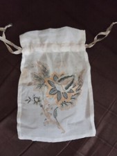 Joli sac pochon d'occasion  Auvers-sur-Oise