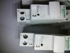 Schneider a9n15646 portafusibi usato  Settimo Torinese