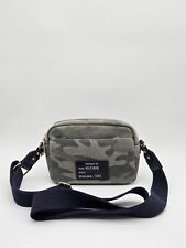 Usado, Bolsa tiracolo Tommy Hilfiger camuflada de lona verde oliva Preloved em excelente estado usado  comprar usado  Enviando para Brazil