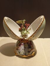 Oeuf musical porcelaine d'occasion  Bon-Encontre