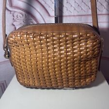 Bolsa tiracolo de couro marrom bronzeado e outras histórias comprar usado Bolsa tiracolo de couro marrom bronzeado e outras histórias comprar usado  Enviando para Brazil