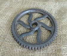 Usado, RODA DENTADA DE FERRO FUNDIDO POLIA DE ENGRENAGEM DE RODA STEAMPUNK 6" RESTAURADOR RÚSTICO INDUSTRIAL comprar usado  Enviando para Brazil