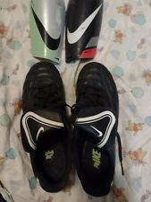 Botas de fútbol para niños adolescentes Nike tempo EE. UU. talla 4Y, Reino Unido 3,5 Excelent COMO NUEVAS + REGALO rodilla segunda mano  Embacar hacia Argentina