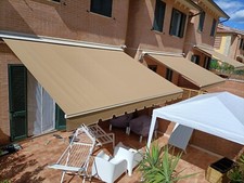 Tenda sole pieghevole usato  Siena