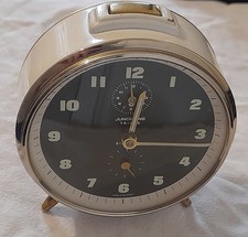 Orologio sveglia tavolo usato  Vicenza