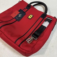 Bolsa tote Ferrari oficial executiva vermelha nova comprar usado Bolsa tote Ferrari oficial executiva vermelha nova comprar usado  Enviando para Brazil