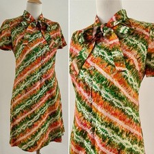 Mini vestido scooter vintage anos 60 Marimura tie dye mod gogo pescoço arco pequeno comprar usado  Enviando para Brazil