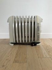 Delonghi radiator heater d'occasion  Expédié en Belgium