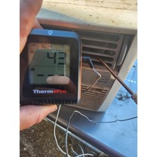 Frigidaire 6000btu window for sale  Henryville