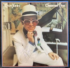 ELTON JOHN autografado assinado Greatest Hits 1974 LP assinado no MCA em 1974 comprar usado ELTON JOHN autografado assinado Greatest Hits 1974 LP assinado no MCA em 1974 comprar usado  Enviando para Brazil