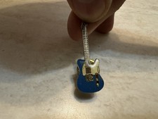 Rarissima spilla pins chitarra eletrica vintage da collezione comprar usado  Enviando para Brazil