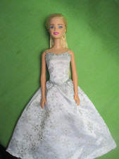 Barbiepuppe blond weiß gebraucht kaufen  Steinheim