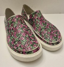 Crocs shoes girls for sale  Macon