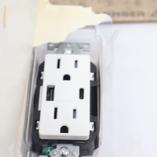 Leviton decora duplex for sale  Chillicothe