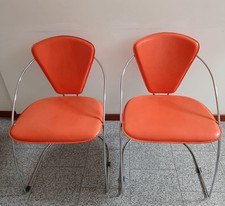 Sedie design arancioni usato  Pavia