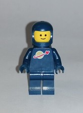 LEGO Spaceman dunkelblau - Minifigur Astronaut Raumfahrer Moon dark blue Classic, używany na sprzedaż LEGO Spaceman dunkelblau - Minifigur Astronaut Raumfahrer Moon dark blue Classic, używany na sprzedaż  Wysyłka do Poland