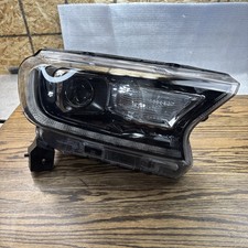 Farol de LED direito Ford Ranger Lariat 2019-2021 KB3B-13D154-A0 – carcaça rachada comprar usado  Enviando para Brazil