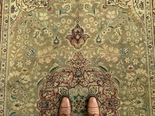 7x10 green antique for sale  Allen