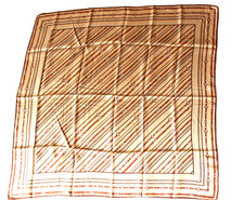 Foulard carré soie d'occasion Foulard carré soie d'occasion  La Bégude-de-Mazenc