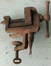 Ancien étau établi d'occasion  Maîche