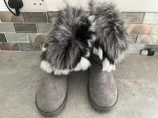Ladies grey ugg for sale  PORTLAND