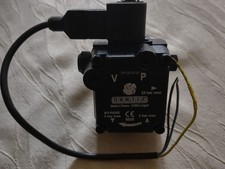 Heizung ersatzteile 161075 gebraucht kaufen  Schneeberg