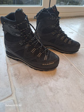 Men mountaineering boots for sale  SKIPTON