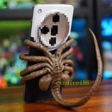 Réplica de suporte de celular! Suporte para celular Alien Romulus Facehugger comprar usado  Enviando para Brazil