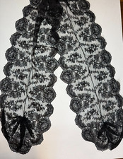 Dentelle chantilly mantille d'occasion  Morestel