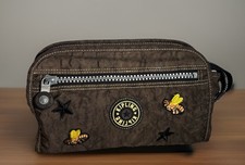 Kipling Custom OOAK 90 Bolsa de Higiene Pessoal de Viagem Kit Duplo Estojo de Maquiagem Abelhas e Estrelas comprar usado Kipling Custom OOAK 90 Bolsa de Higiene Pessoal de Viagem Kit Duplo Estojo de Maquiagem Abelhas e Estrelas comprar usado  Enviando para Brazil