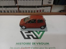 Renault twingo orange d'occasion  Beaucouzé