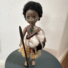 Boneca Maori Vintage Fantasia Tribal Nativa Estatueta Lembrança com Lança Rara comprar usado  Enviando para Brazil