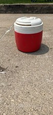 Used igloo gallon for sale  East Moline