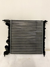 Radiatore motore per usato  Valenzano