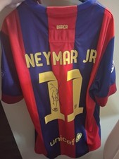 Maglia neymar autografata usato  Castellammare di Stabia
