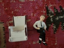 Saleiro e pimenta John F Kennedy JFK sentado em uma cadeira vintage presidente comprar usado Saleiro e pimenta John F Kennedy JFK sentado em uma cadeira vintage presidente comprar usado  Enviando para Brazil