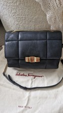 Bolsa acolchoada Salvatore Ferragamo Vara Bow couro comprar usado  Enviando para Brazil