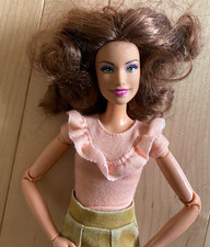 Cabelo encaracolado Barbie morena híbrida, corpo de braço articulado, saia de algodão, top, usado comprar usado  Enviando para Brazil