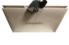 Chanel scatola cartone usato  Italia
