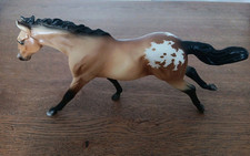 Breyer 2021 thoroughbred for sale  SITTINGBOURNE